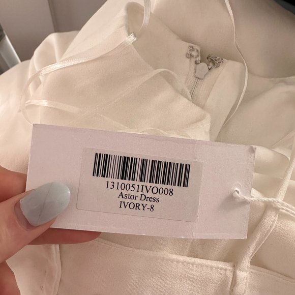 Reformation Astor A-line Maxi Dress Sz 8 Ivory Silk Chest and Back Cut-out - Picture 4 of 15